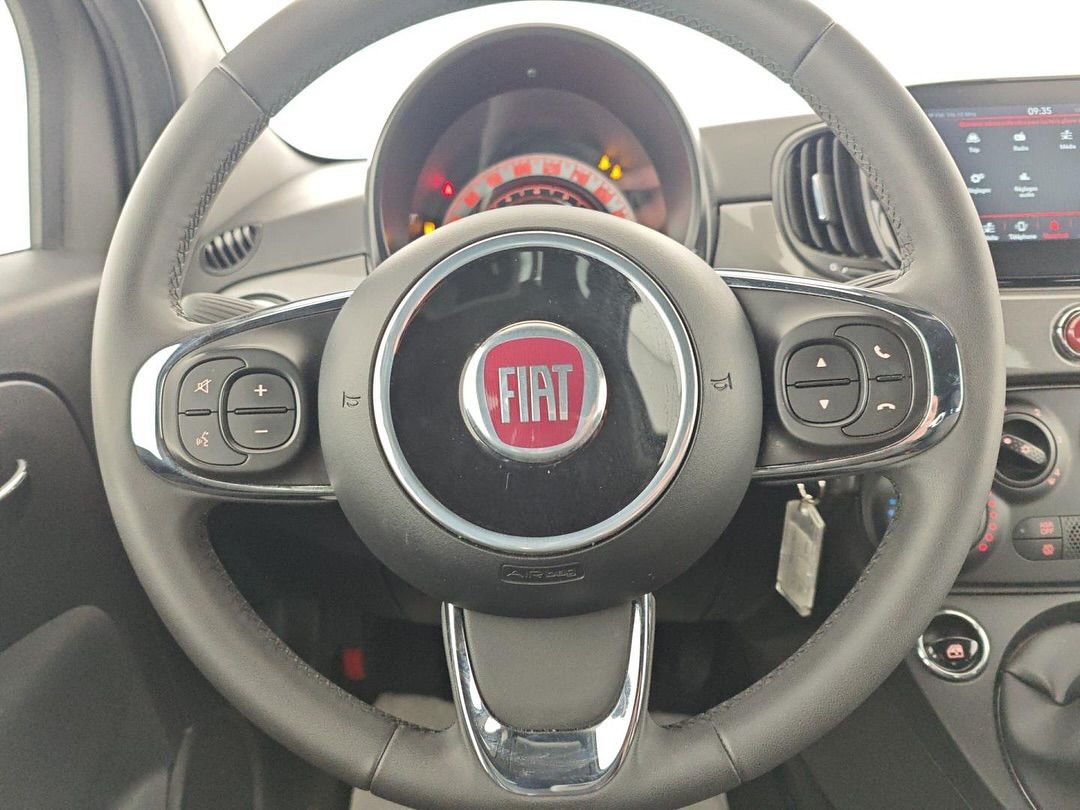 Fiat 500 Hybrid Dolcevita
