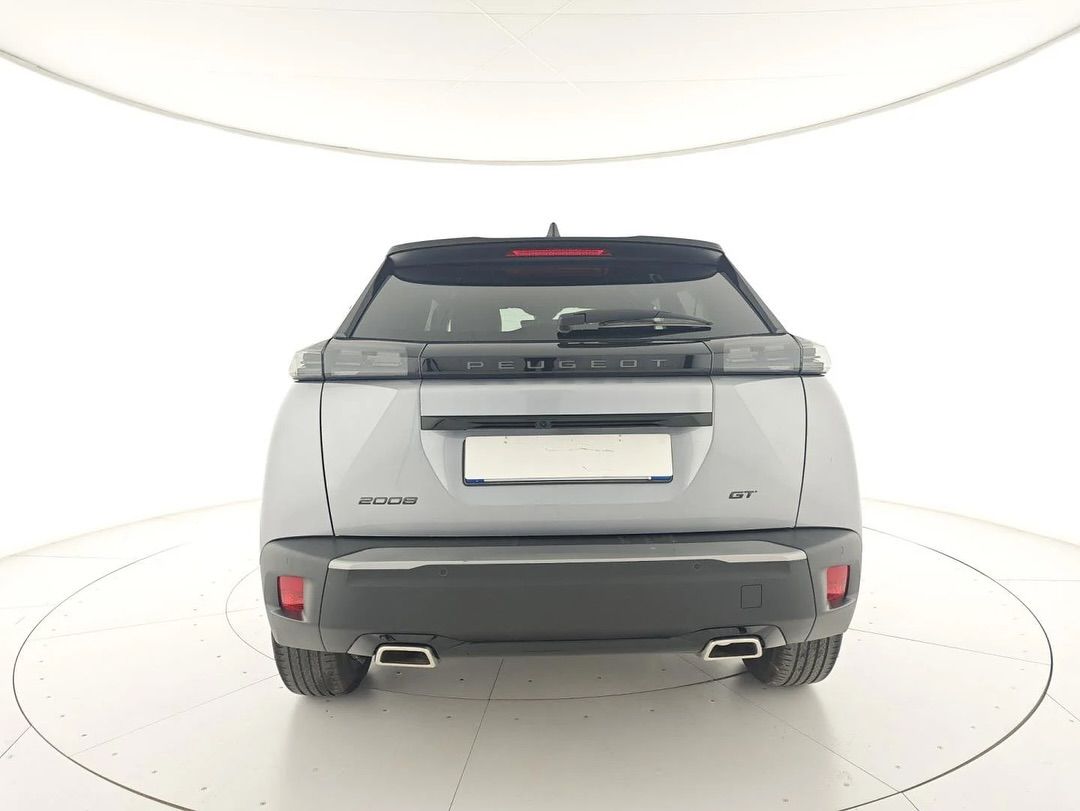 Peugeot 2008 Puretech 130 S&S EAT8 GT
