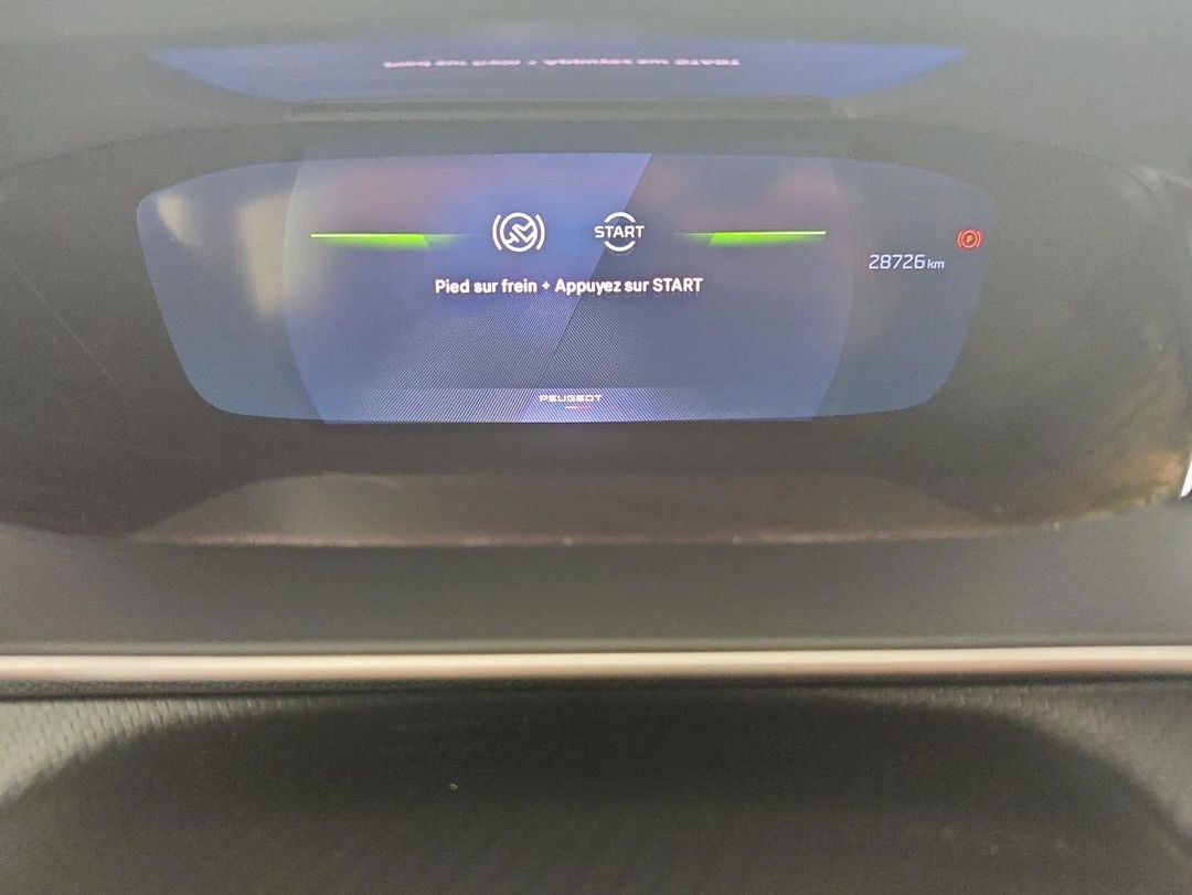 Peugeot 2008 Puretech 130 S&S EAT8 GT