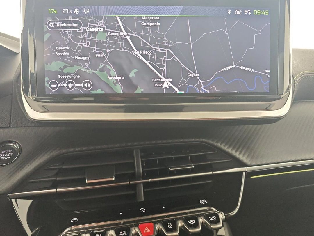 Peugeot 2008 Puretech 130 S&S EAT8 GT