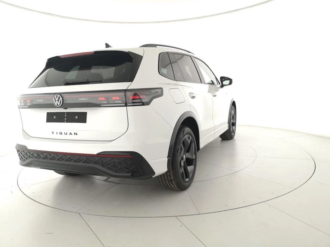 Volkswagen Tiguan Evo Scr Dsg R-Line
