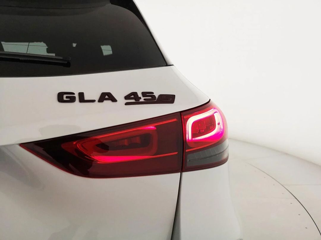 Mercedes GLA 45S 4Matic+ AMG Line Premium