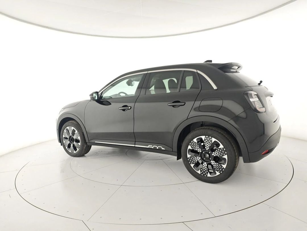 Fiat 600 Hybrid DCT Mhev La Prima