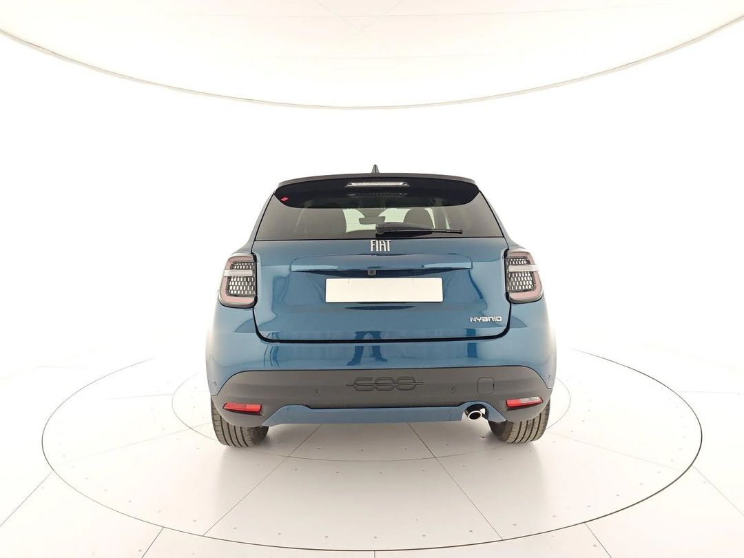 Fiat 600 Hybrid DCT Mhev La Prima