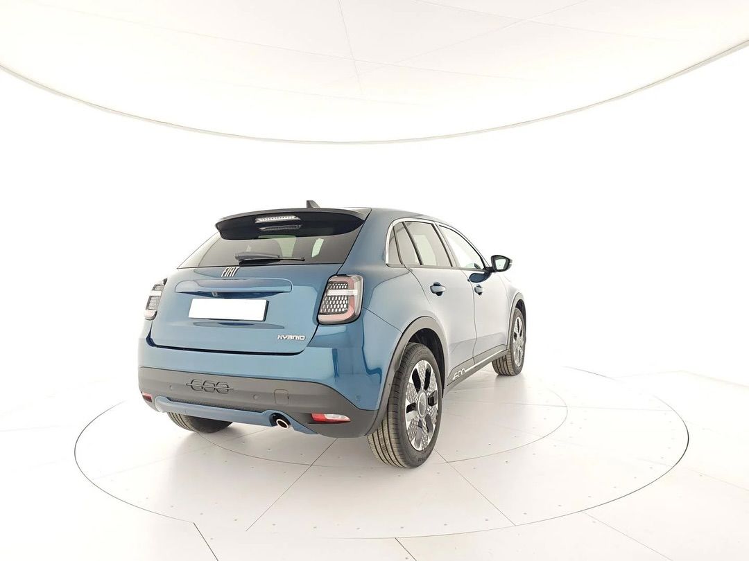 Fiat 600 Hybrid DCT Mhev La Prima