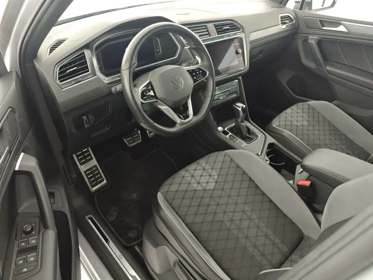 Volkswaen Tiguan 2.0 TDI EVO SCR DSG R-LINE