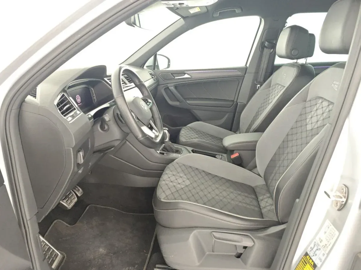 Volkswaen Tiguan 2.0 TDI EVO SCR DSG R-LINE