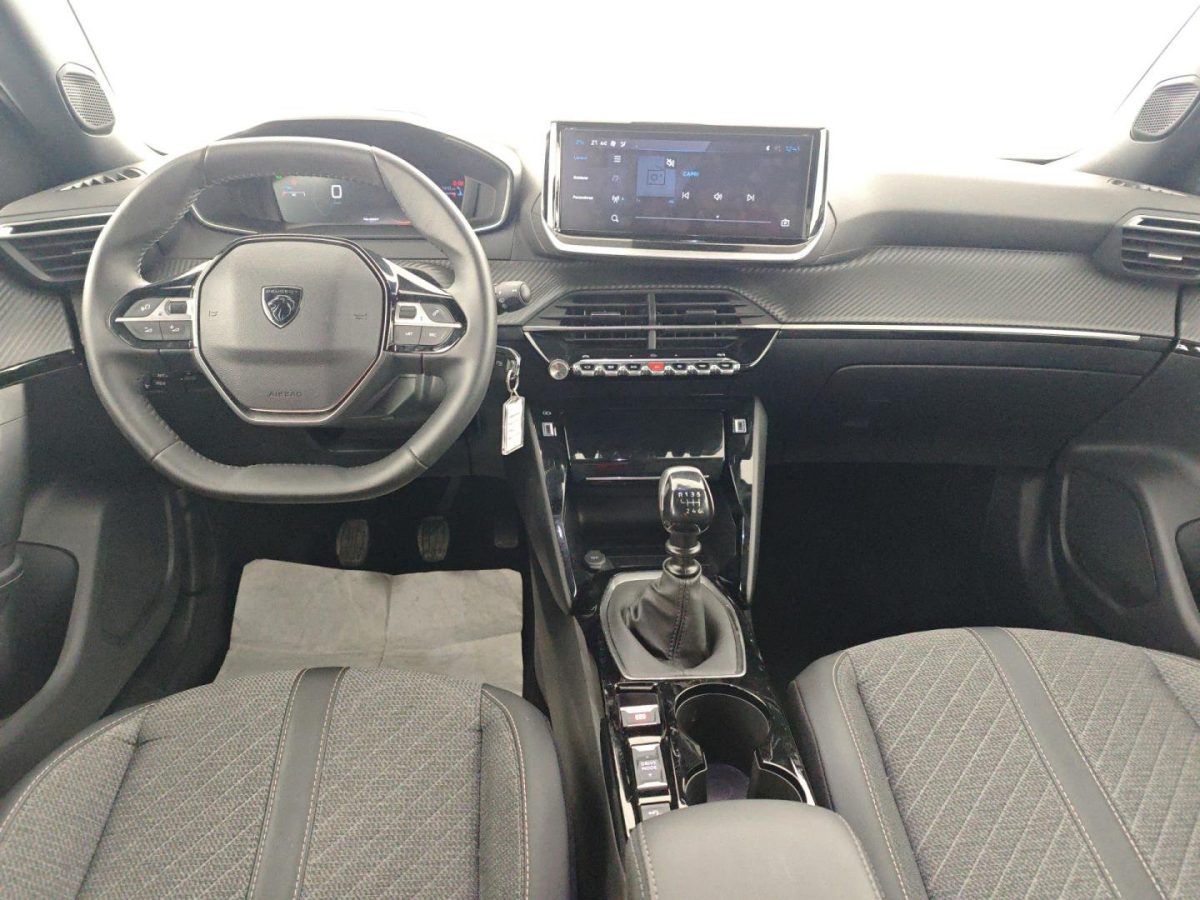 Peugeot 2008 Puretech 100 S&S Allure