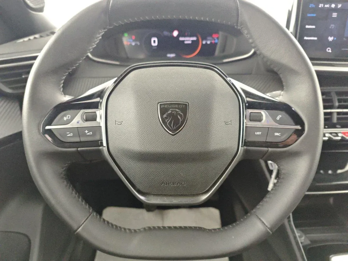 Peugeot 2008 Puretech 100 S&S Allure