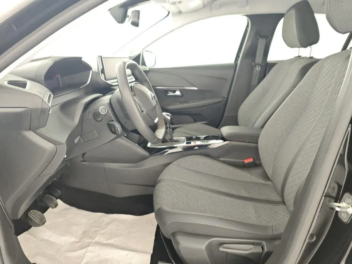 Peugeot 208 PureTech 100 Stop&Start Allure Pack