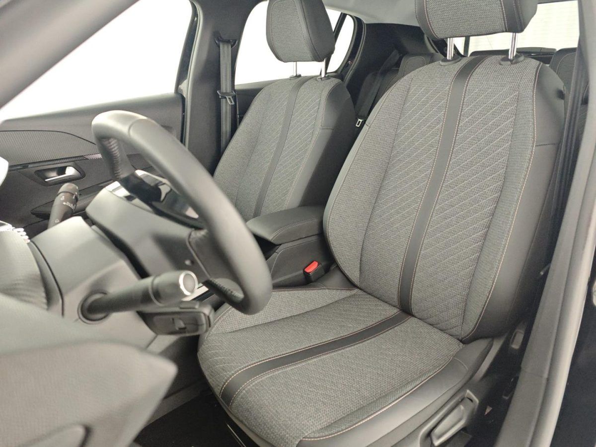 Peugeot 208 PureTech 100 Stop&Start Allure Pack