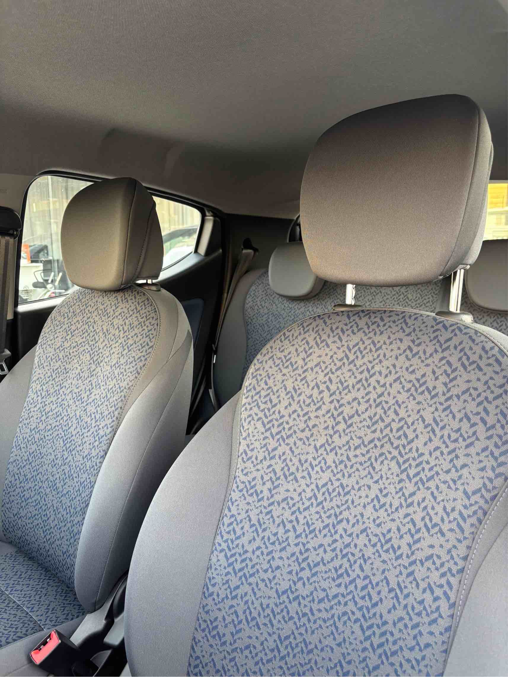 Lancia Ypsilon Hybrid Oro