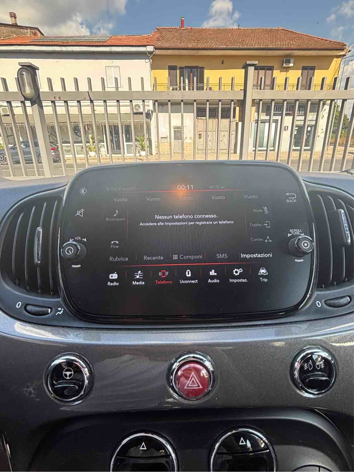 Fiat 500 Hybrid Club