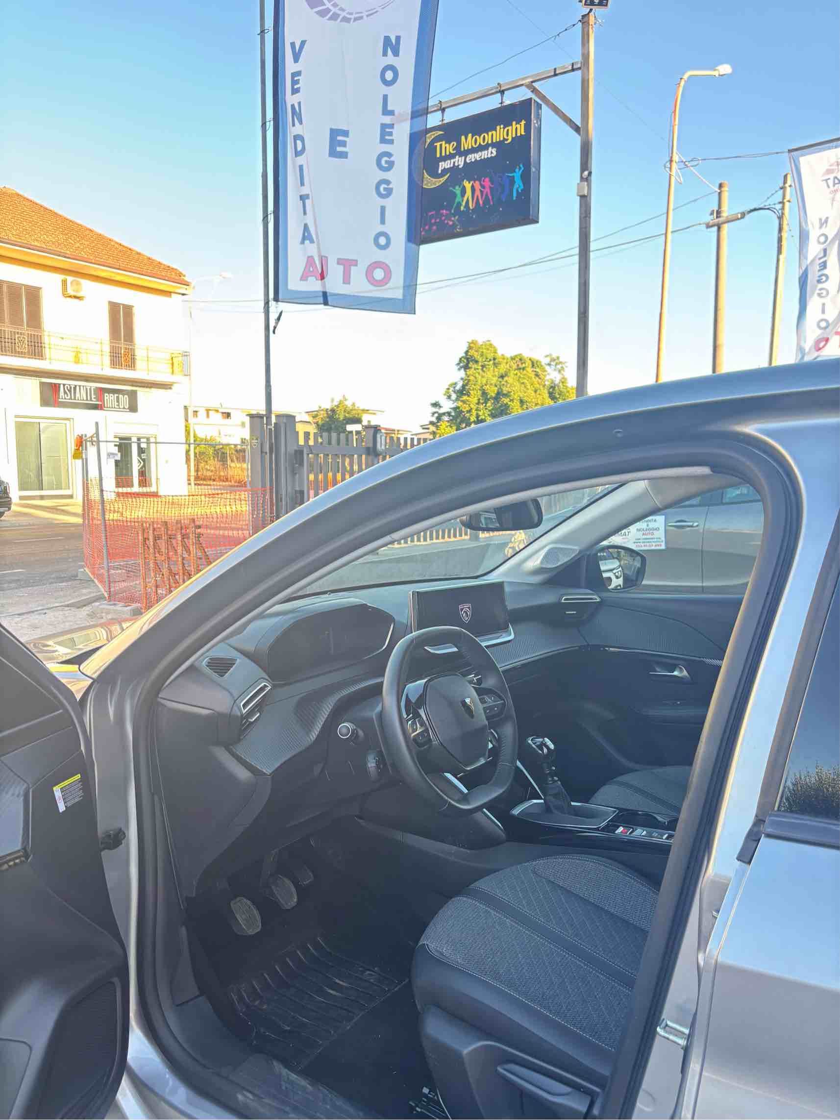 Peugeot 208 PureTech 100 Stop&Start Allure