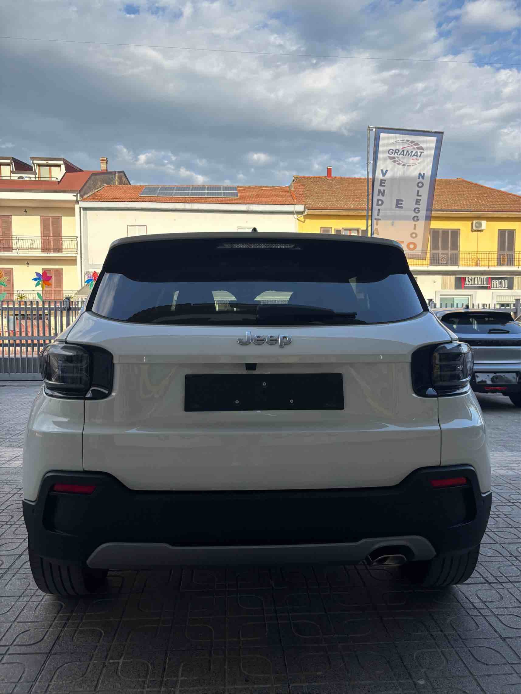 Jeep Avenger 1.2 Turbo Summit