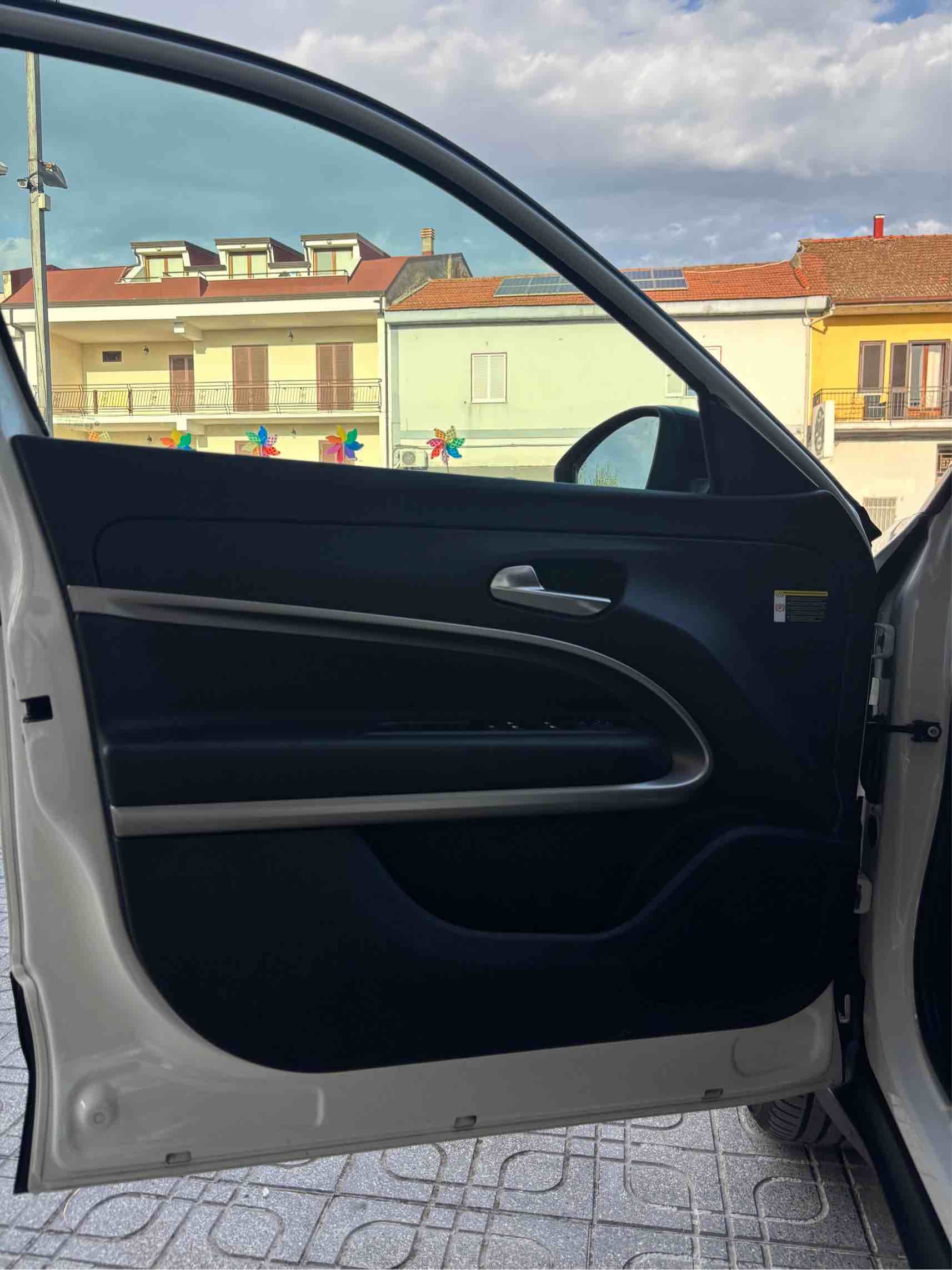 Jeep Avenger 1.2 Turbo Summit