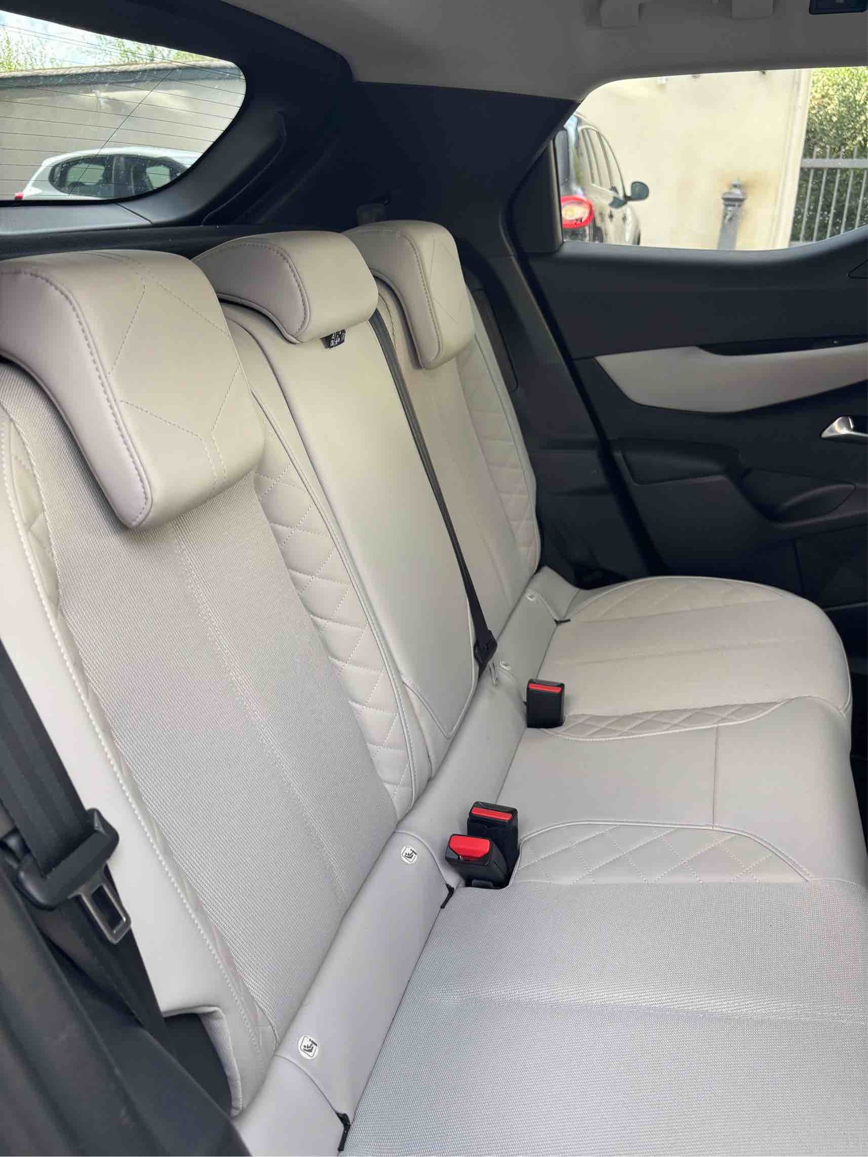 DS3 CROSSBACK aut. Grand Chic