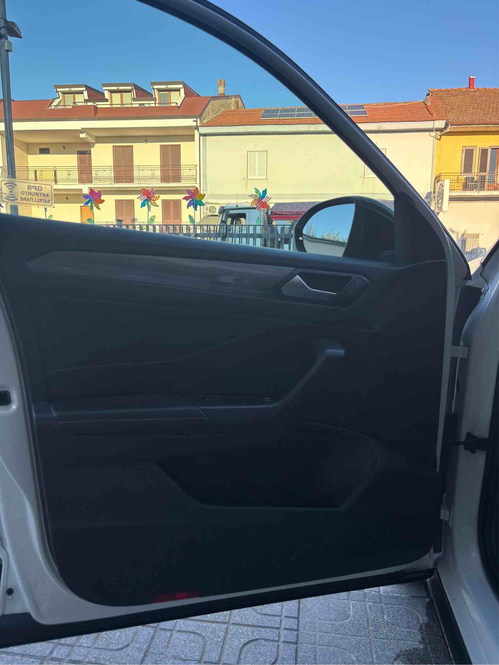 Volkwagen T-Roc 2.0 Tdi SCR DSG 4Motion (VENDUTA)