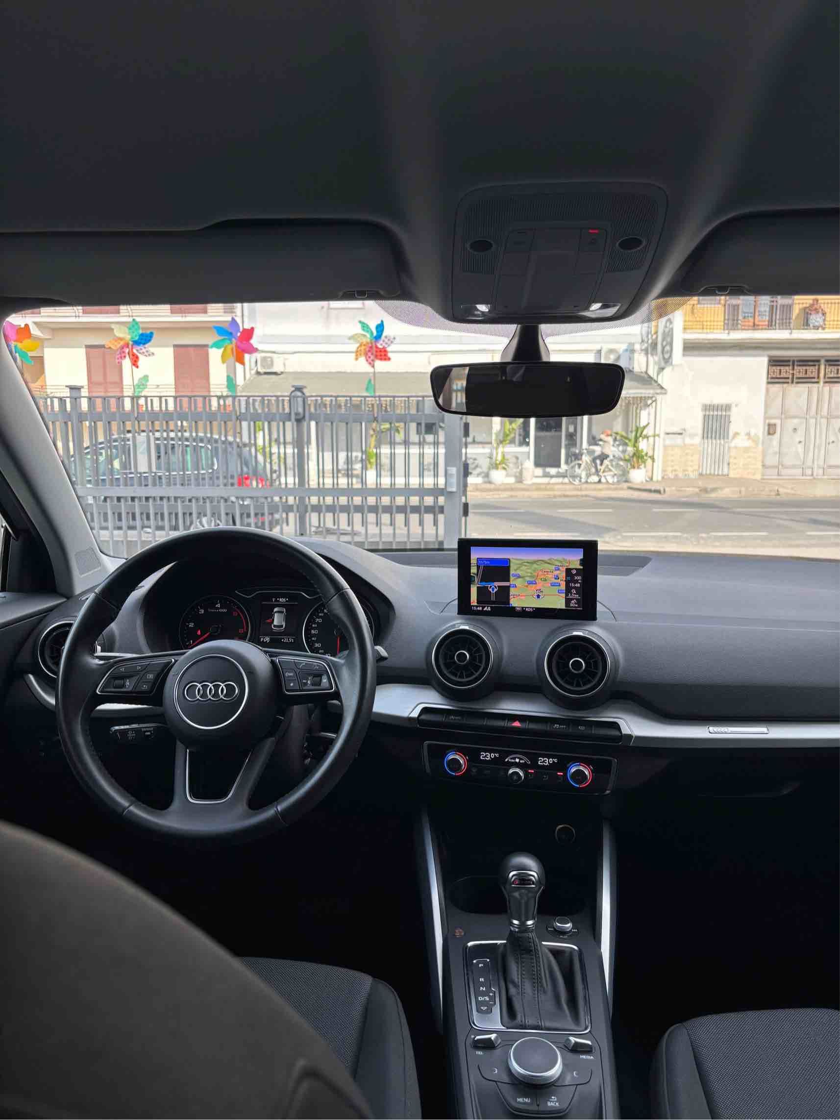 Audi Q2 s-tronic business (VENDUTA)