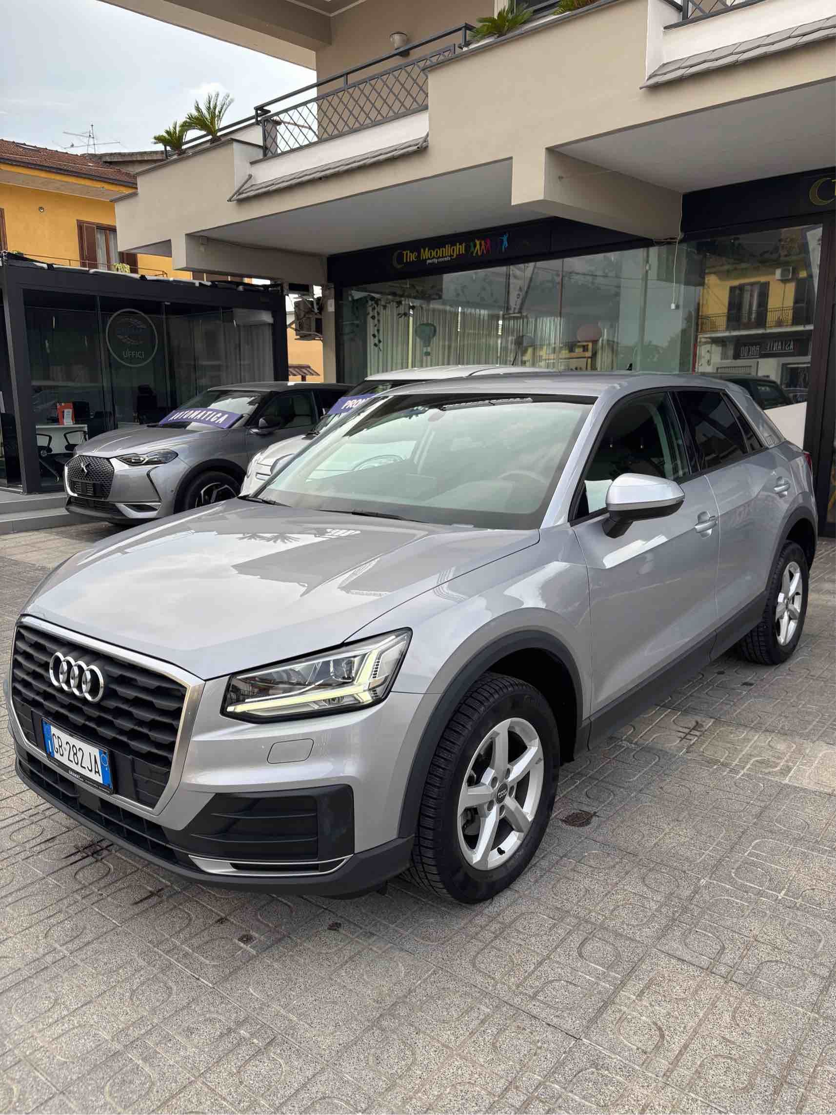 Audi Q2 s-tronic business (VENDUTA)