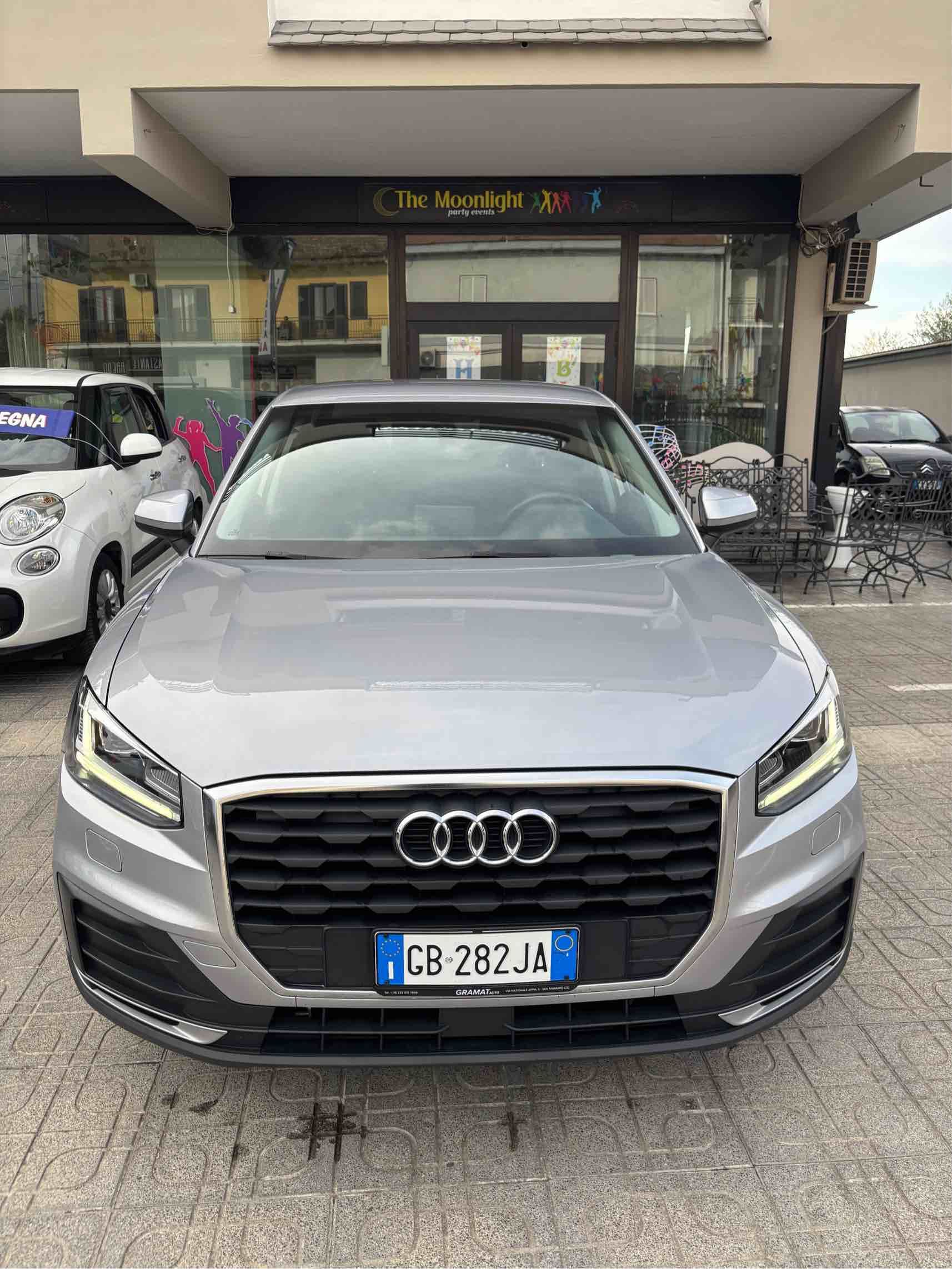 Audi Q2 s-tronic business (VENDUTA)