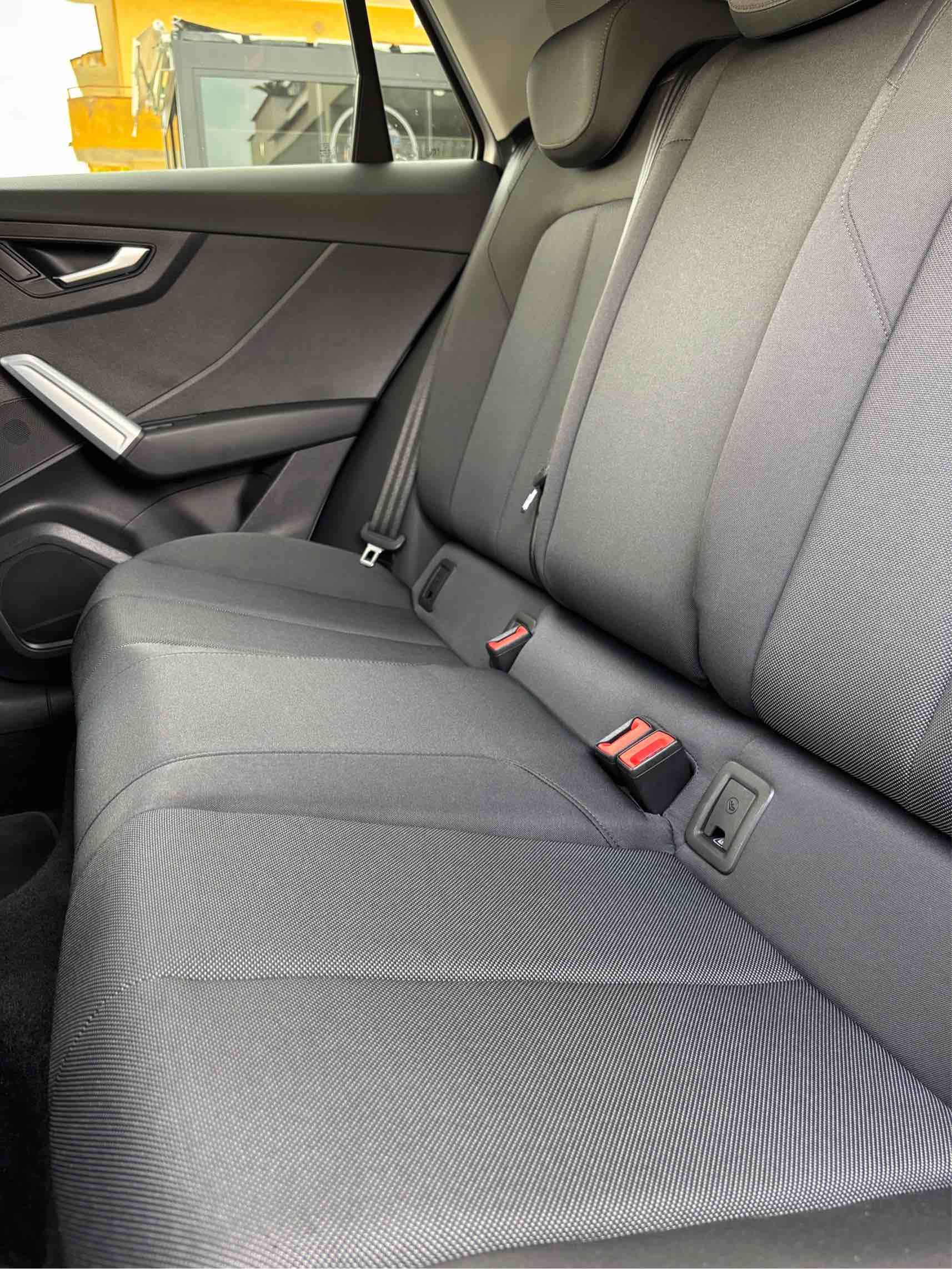 Audi Q2 s-tronic business (VENDUTA)