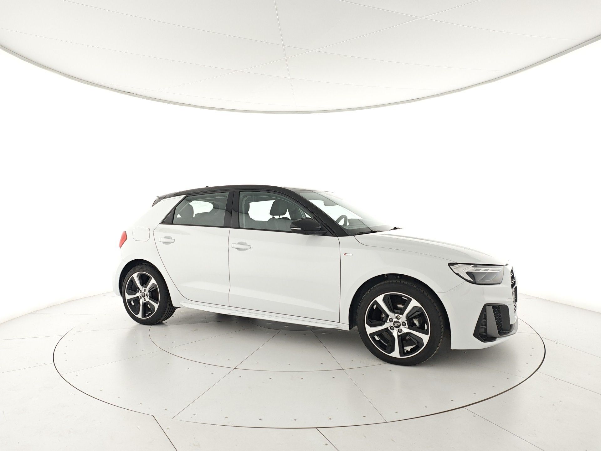 Audi A1 Spb 30TFSI S line edition