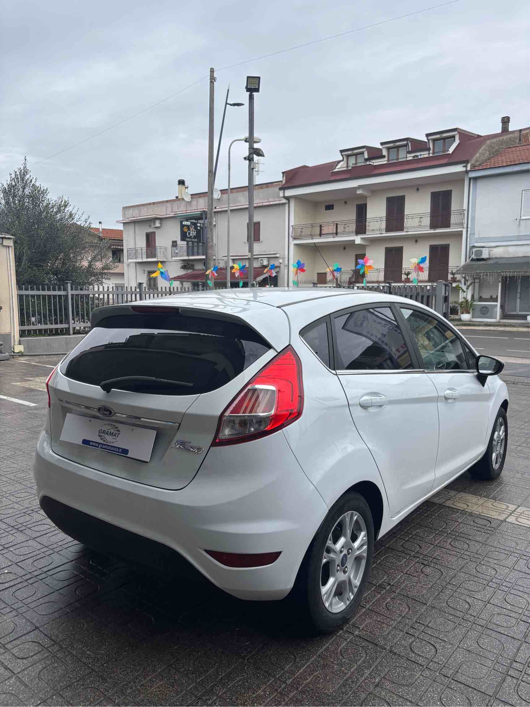 Ford Fiesta 1.5 Diesel (VENDUTA)