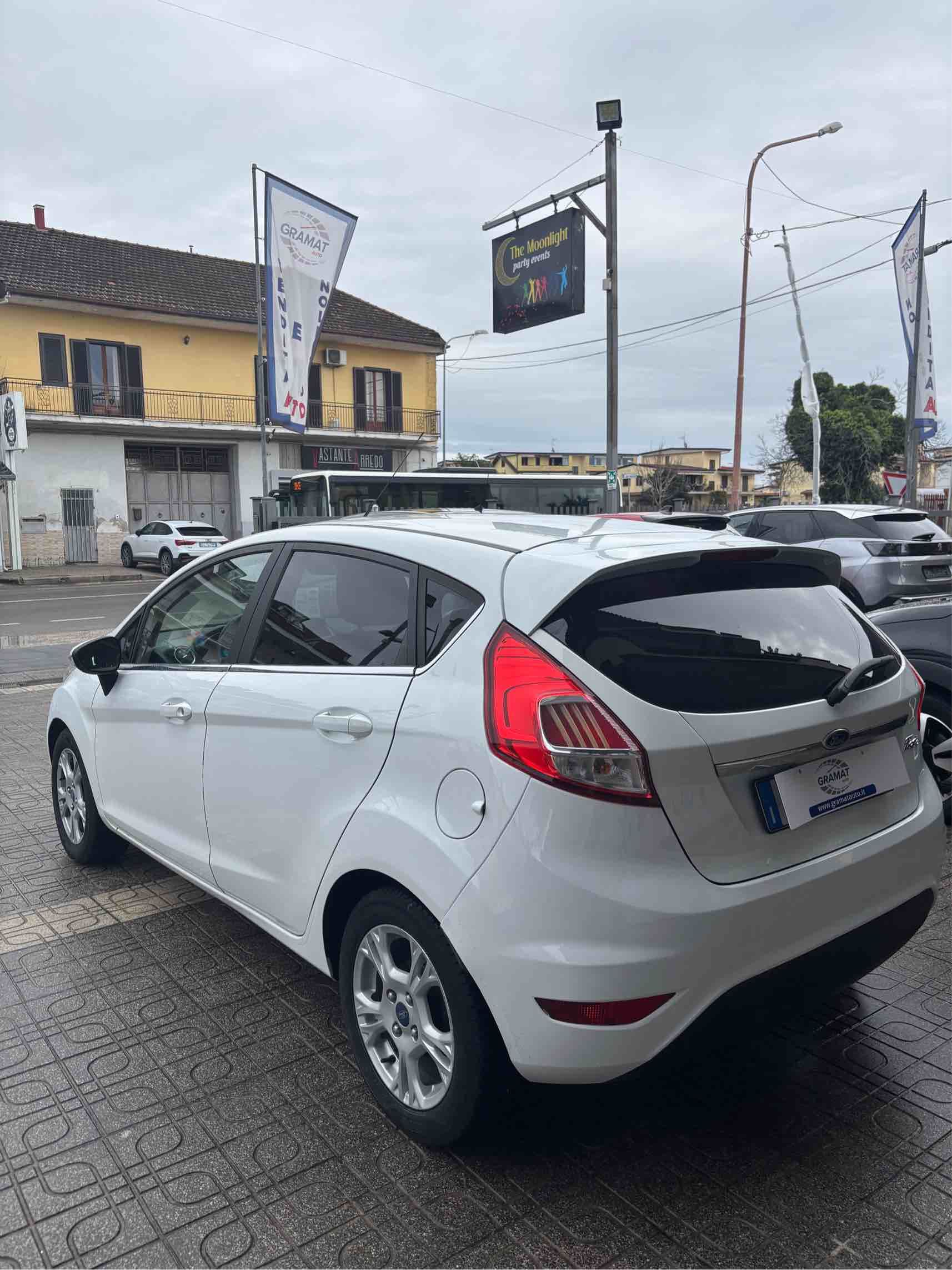 Ford Fiesta 1.5 Diesel (VENDUTA)