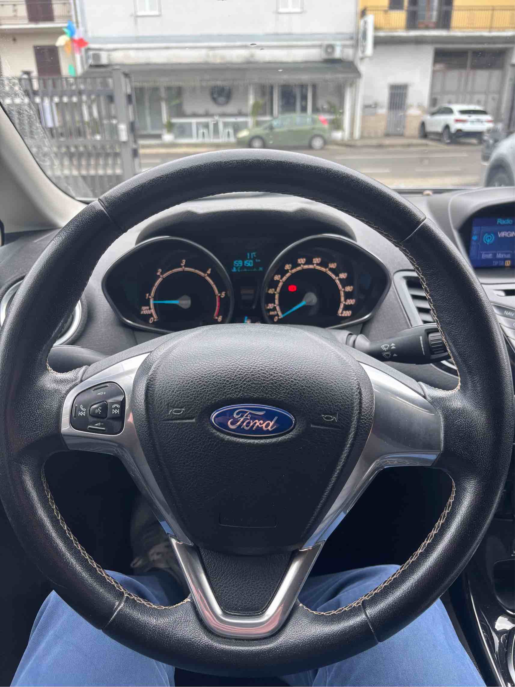 Ford Fiesta 1.5 Diesel (VENDUTA)