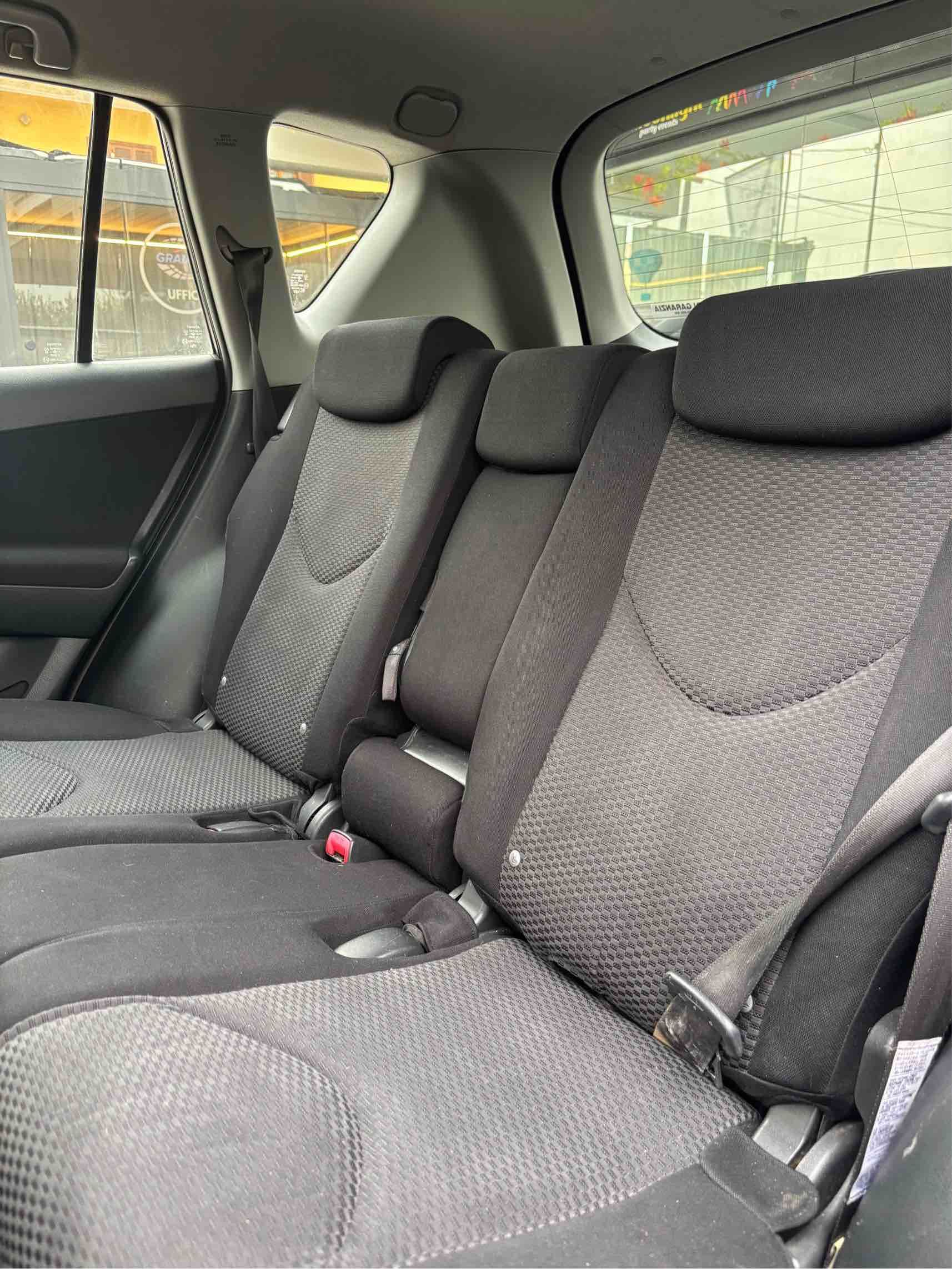 TOYOTA RAV4 (VENDUTA)