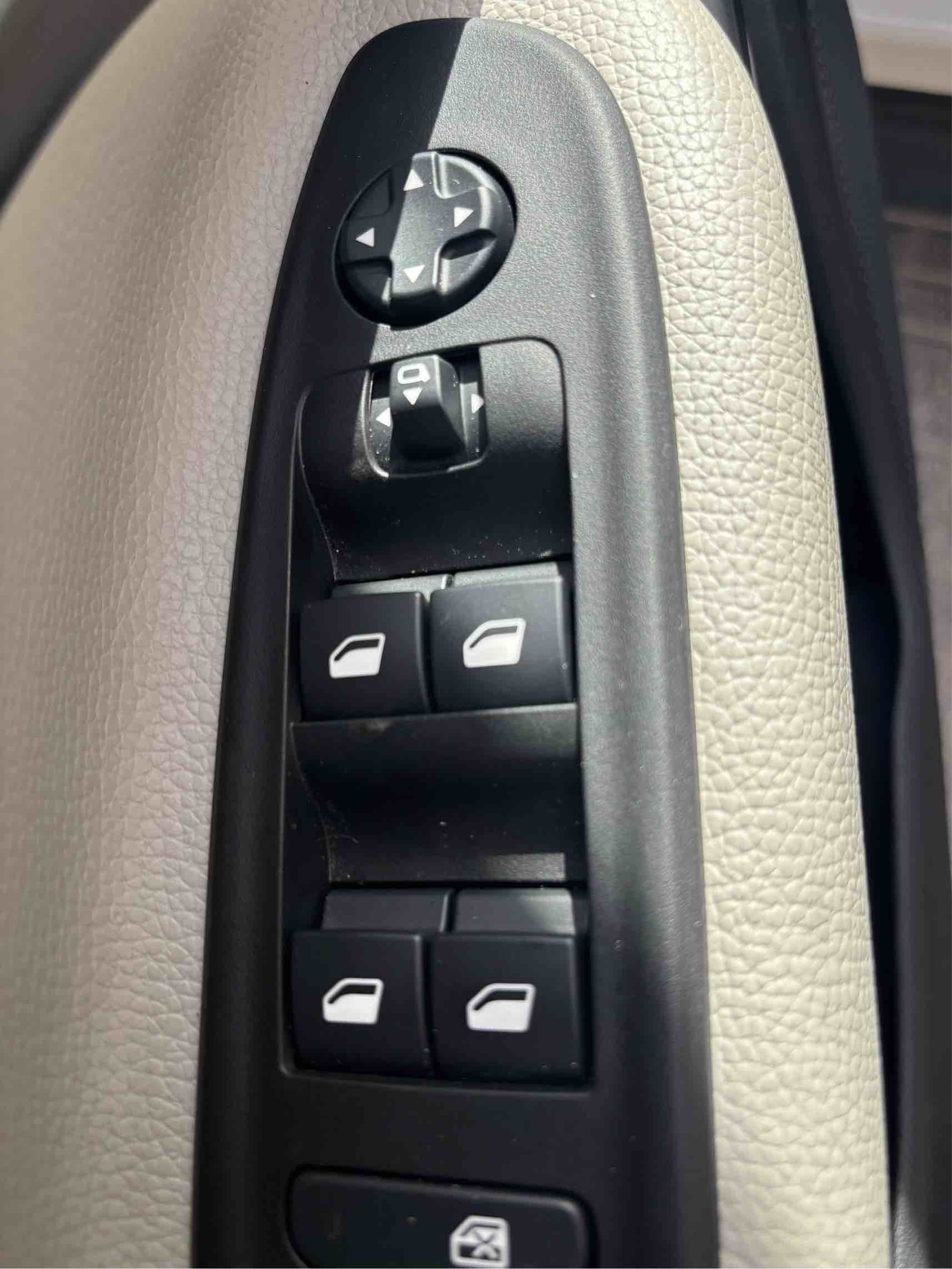 Fiat 600 Hybrid DCT Mhev La Prima