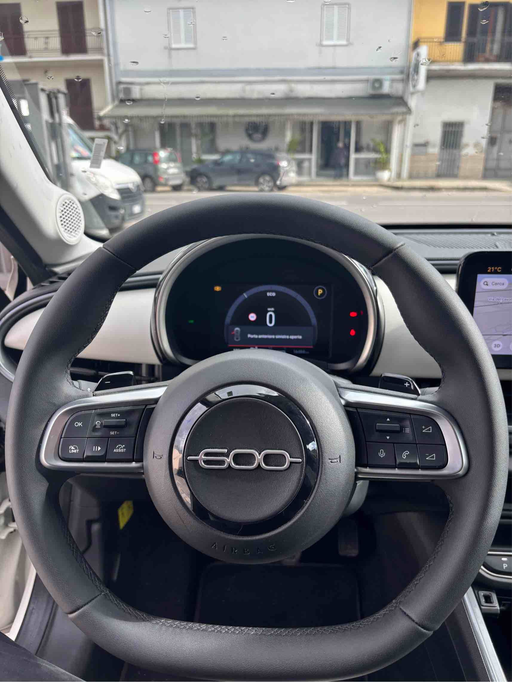 Fiat 600 Hybrid DCT Mhev La Prima