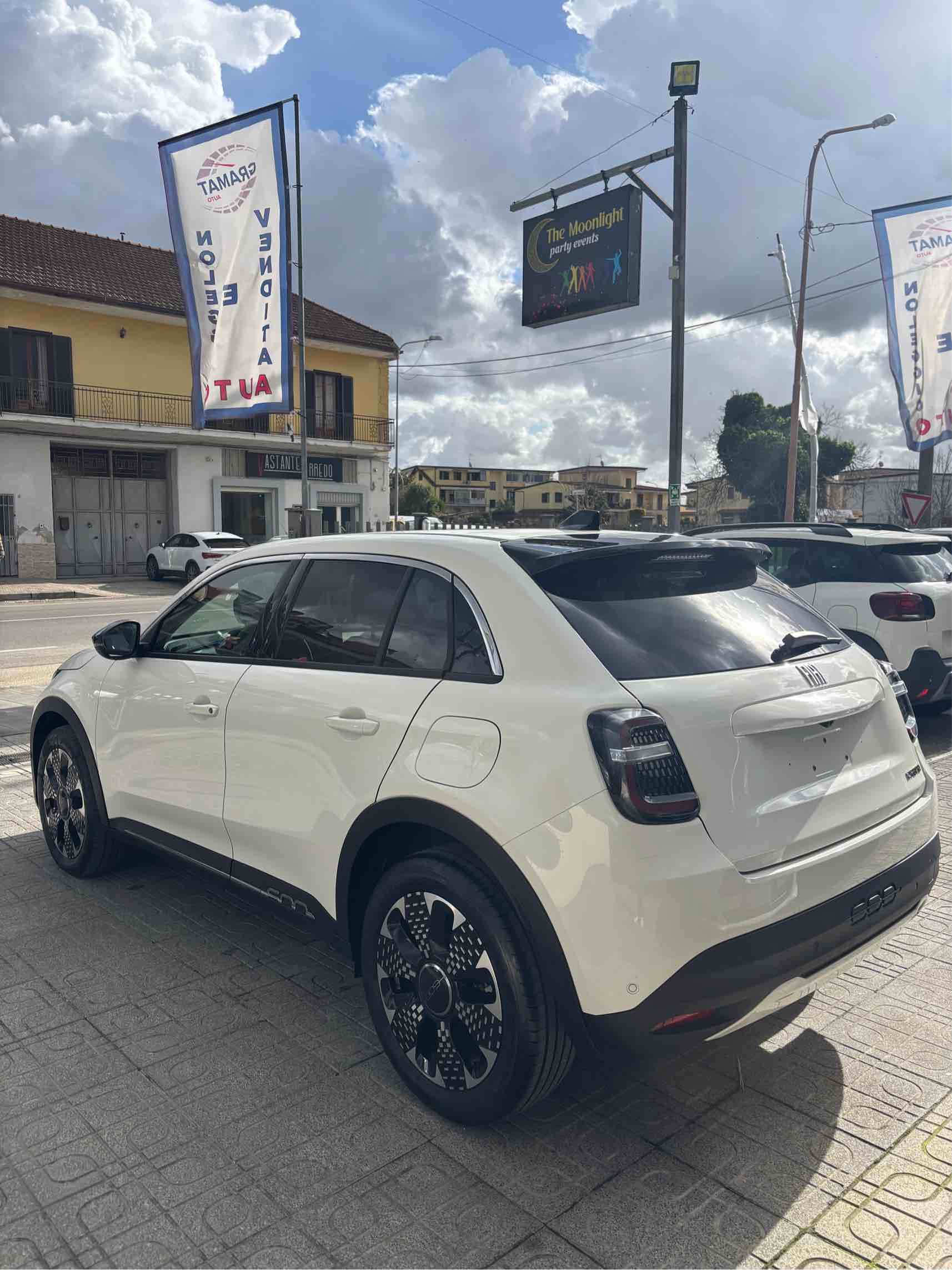 Fiat 600 Hybrid DCT Mhev La Prima