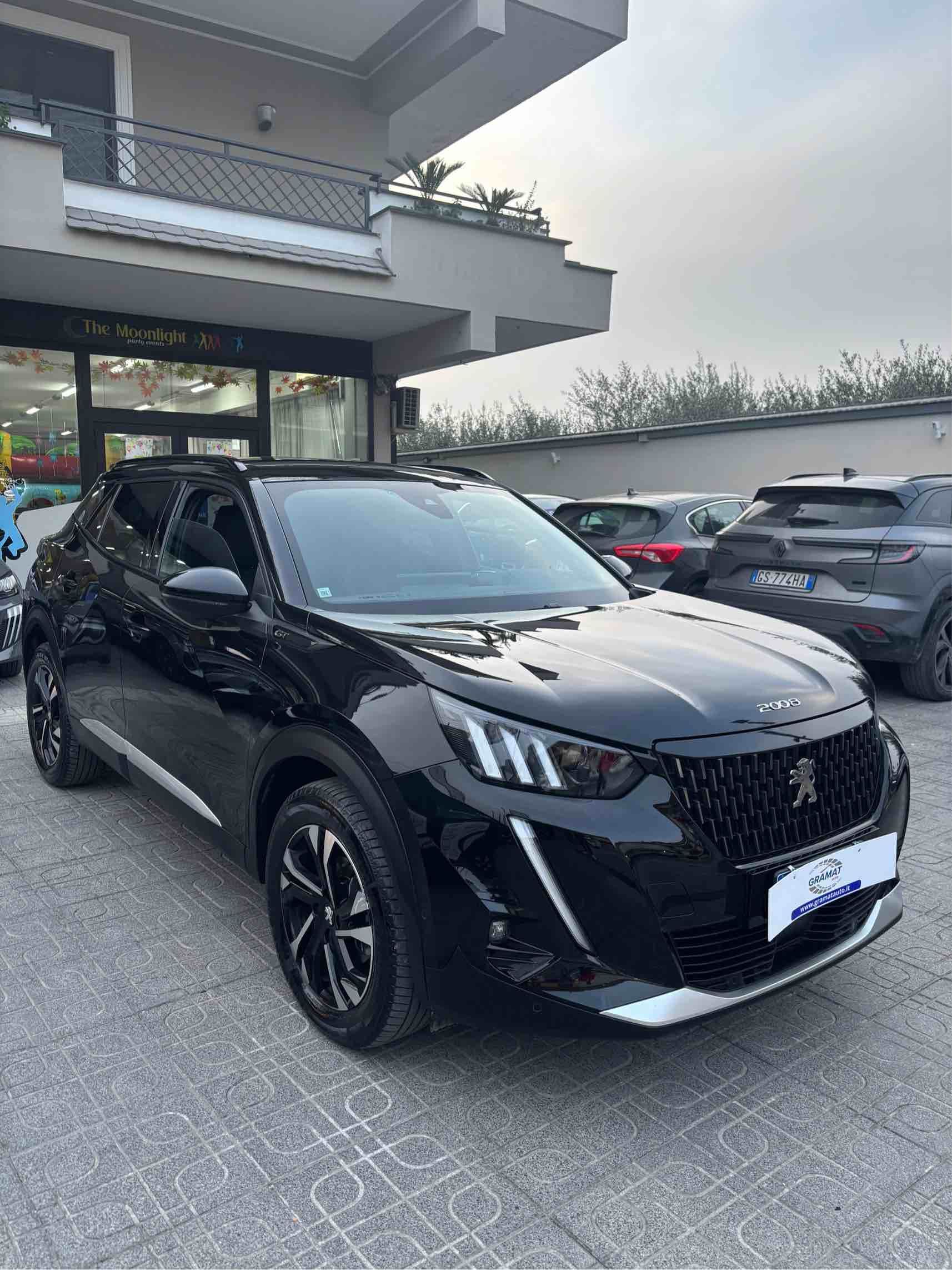 Peugeot 2008 GT EAT8