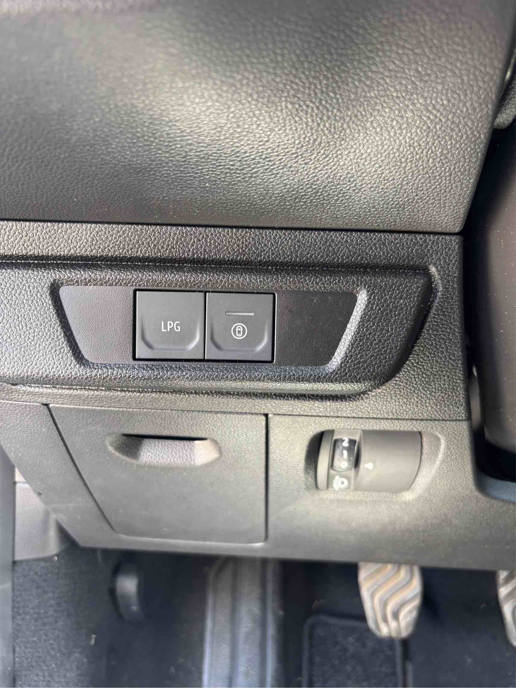 DACIA SANDERO Stepway Eco-G EXTREME UP