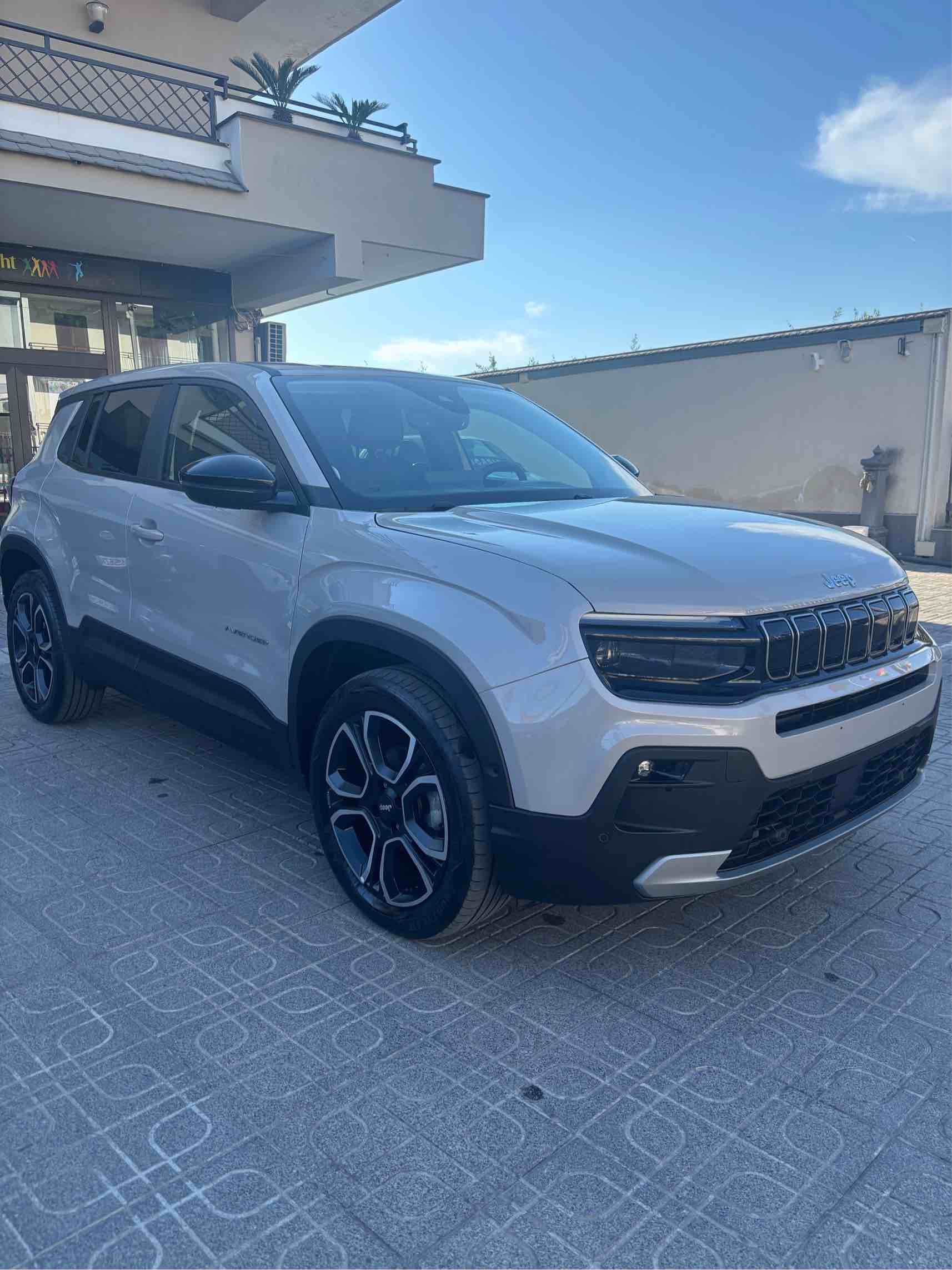Jeep Avenger 1.2 Turbo Summit