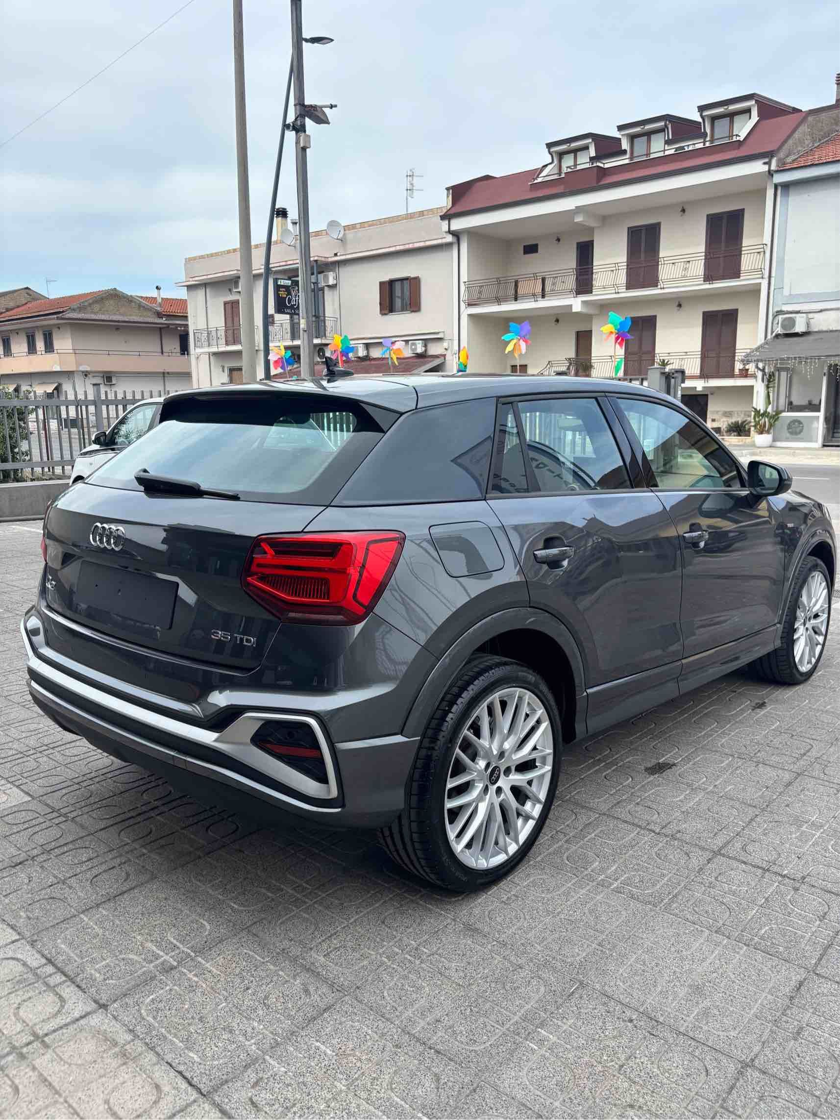 Audi Q2 35TDi S-line edition
