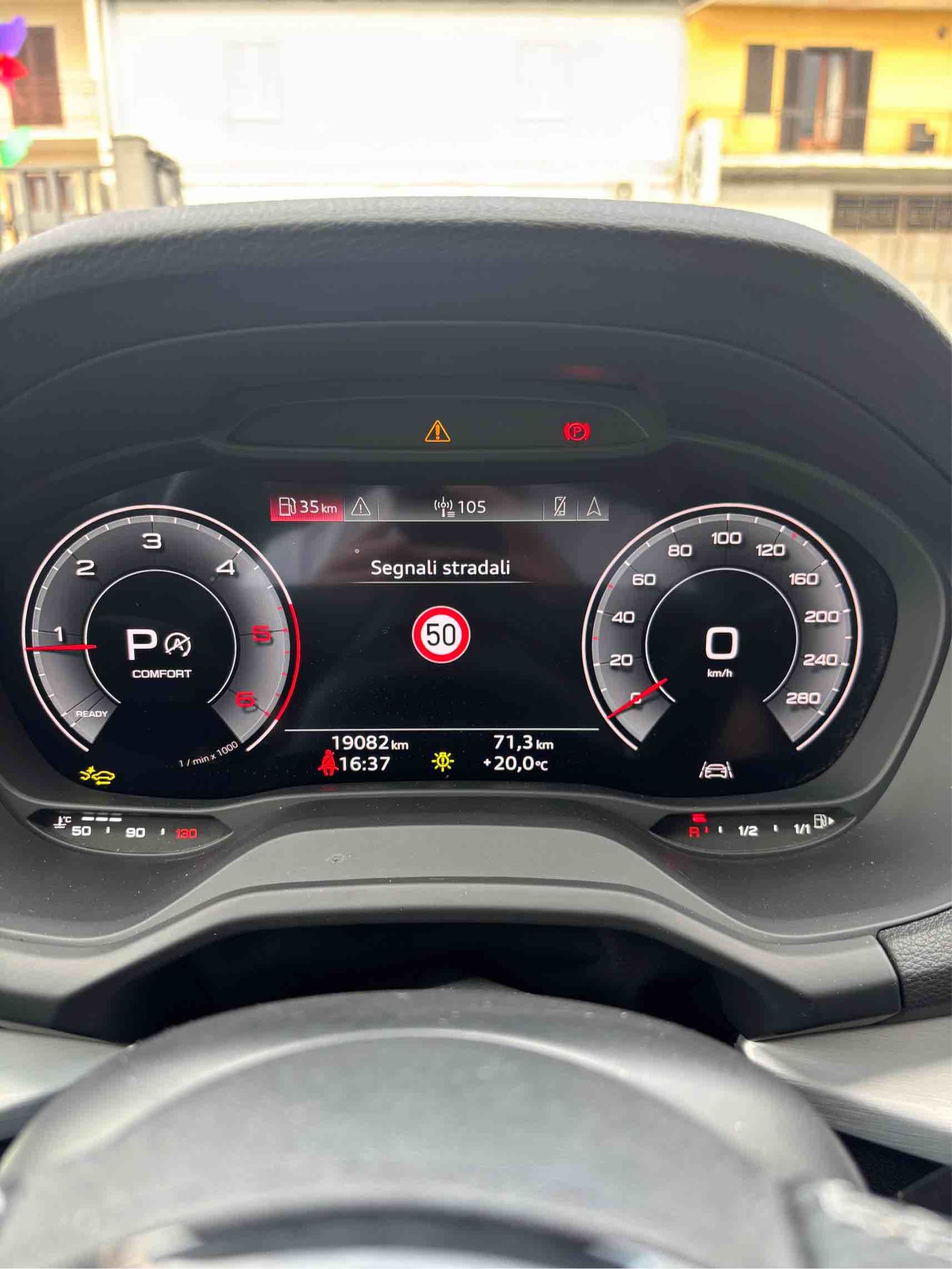 Audi Q2 35TDi S-line edition