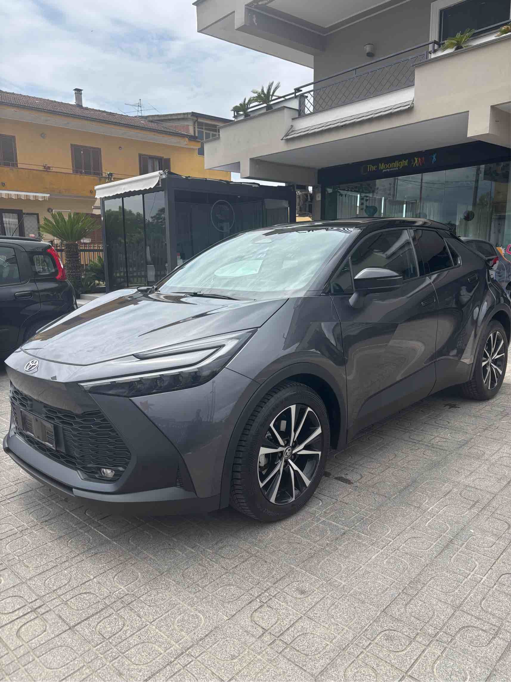 TOYOTA C-HR Trend (Venduta)
