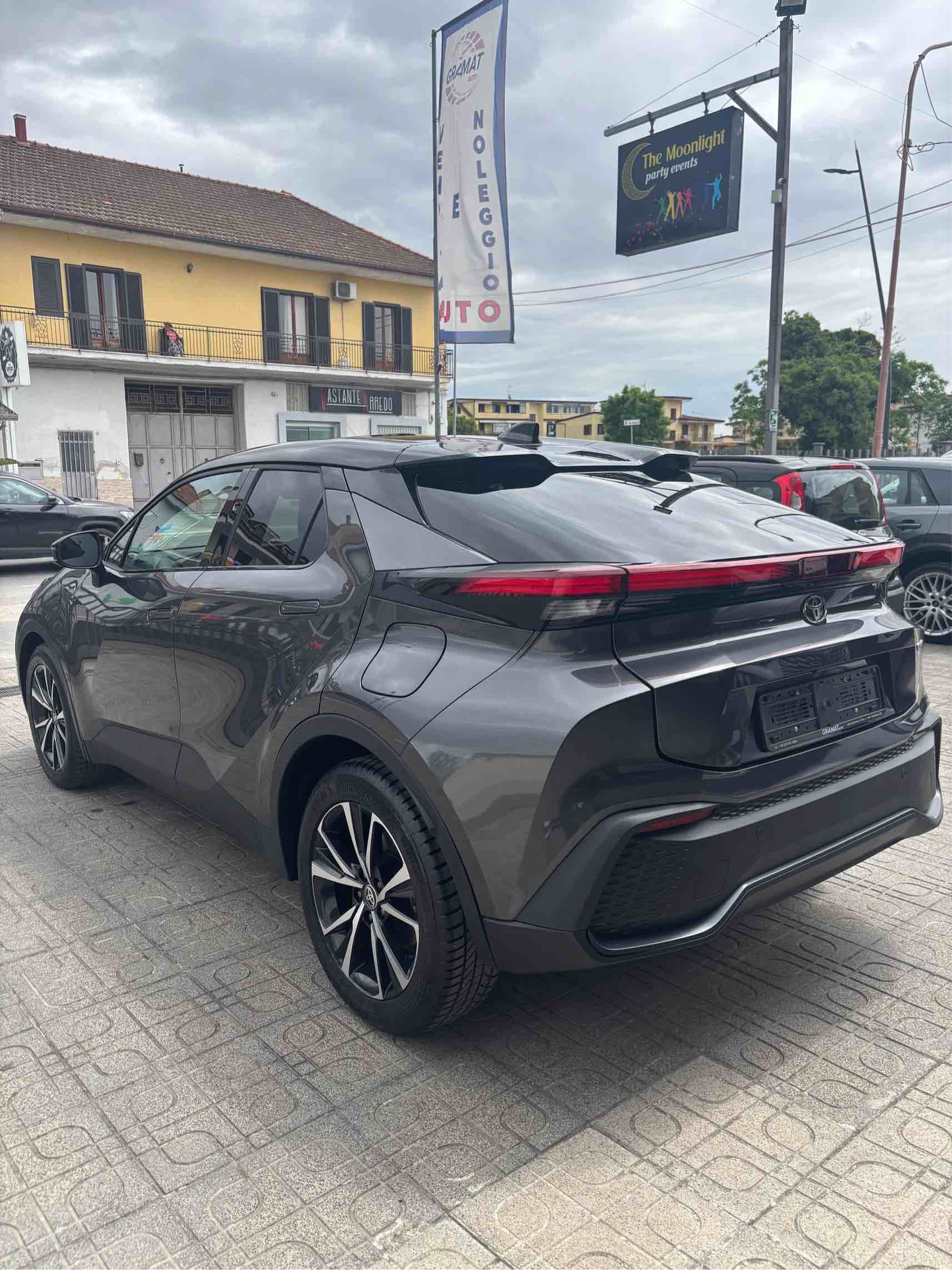 TOYOTA C-HR Trend (Venduta)