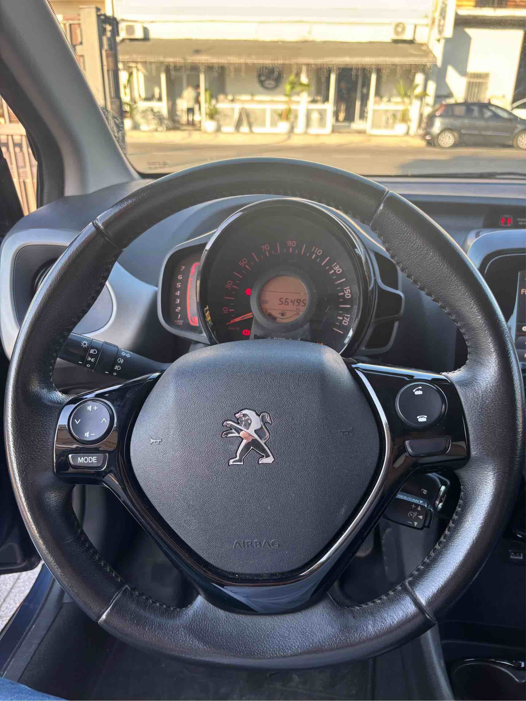 Peugeot 108 Allure Cabrio