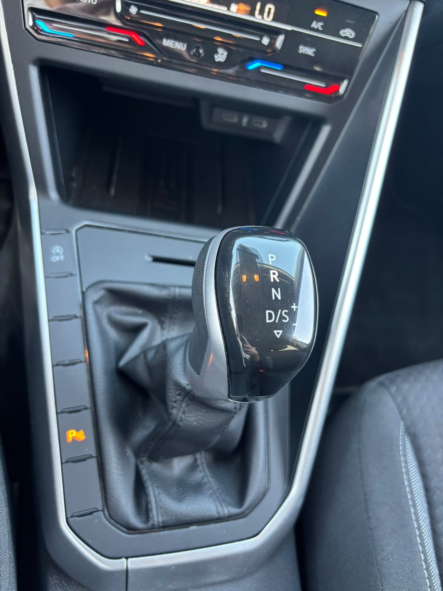 Volkswagen Polo 1.0 Tsi DSG