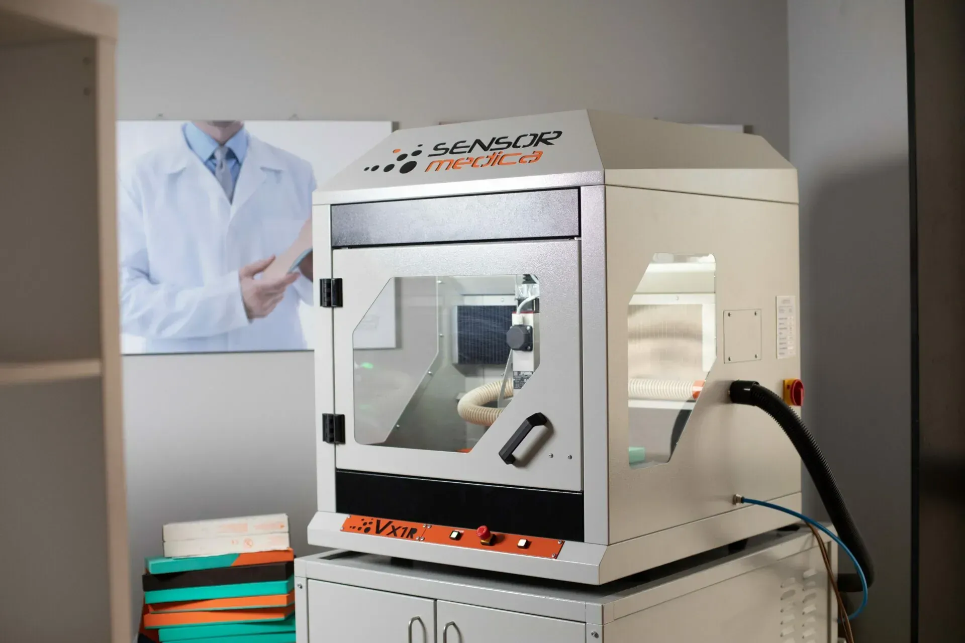 Image with no alt text