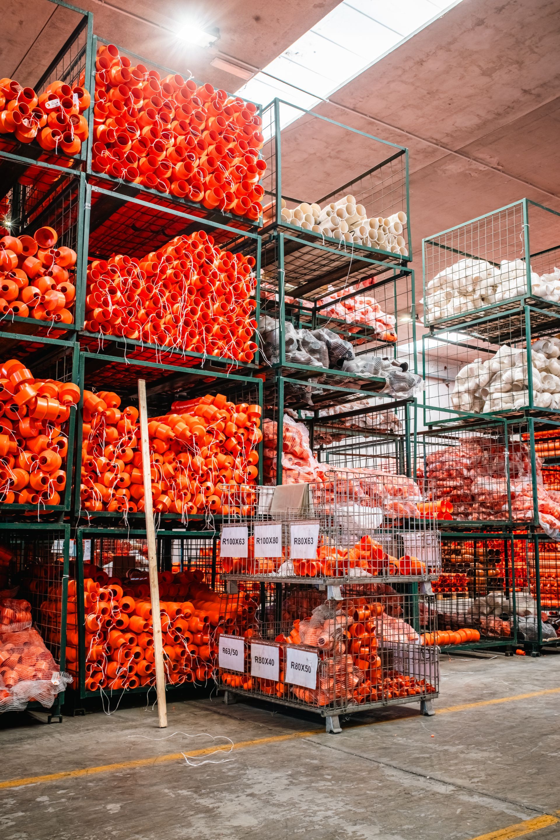 Storage grids for components