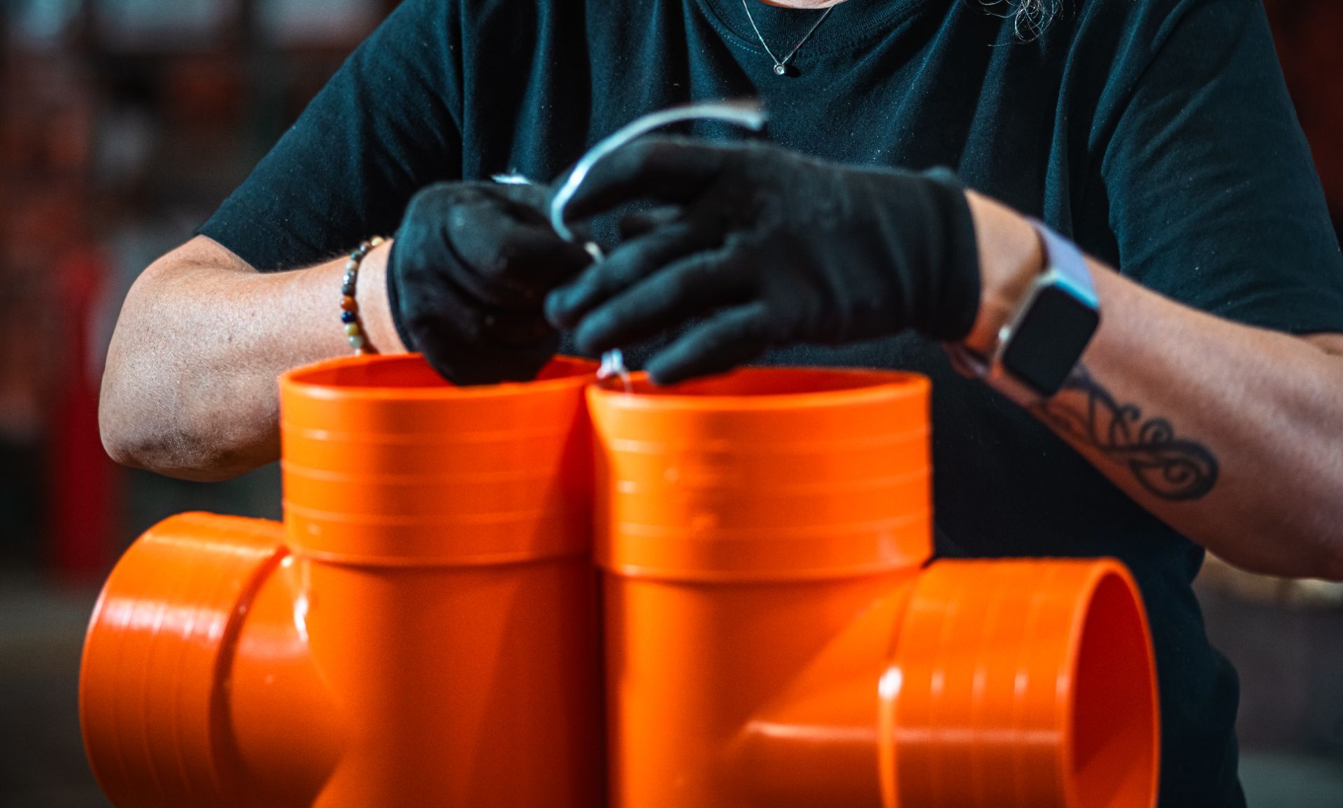 Specialized operator in logistics setup phase