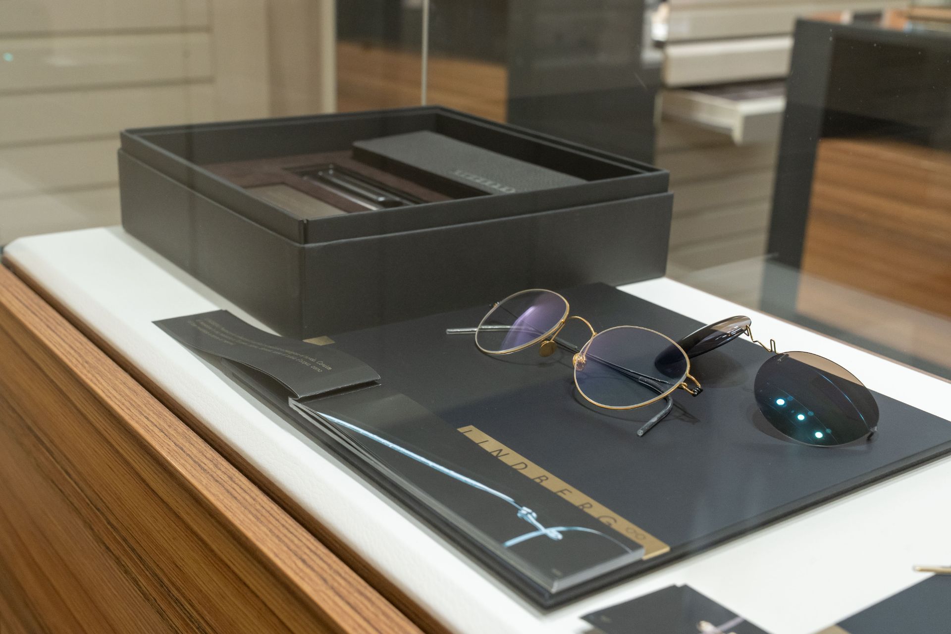 Occhiali Lindberg in esposizione presso Ottica Marino