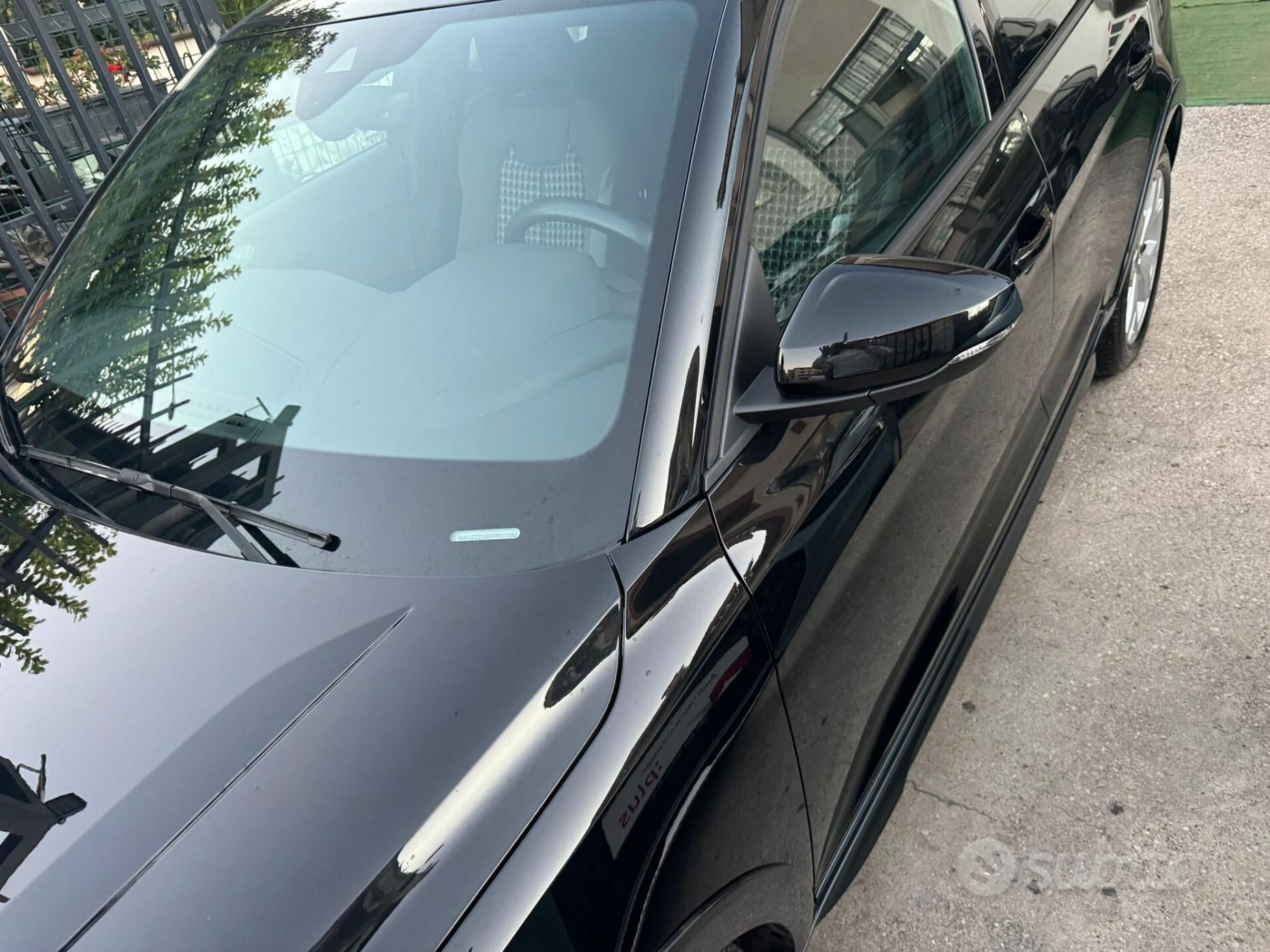 AUDI A1 ALLSTREET 30 TFSI S TRONIC IDENTITY BLACK
