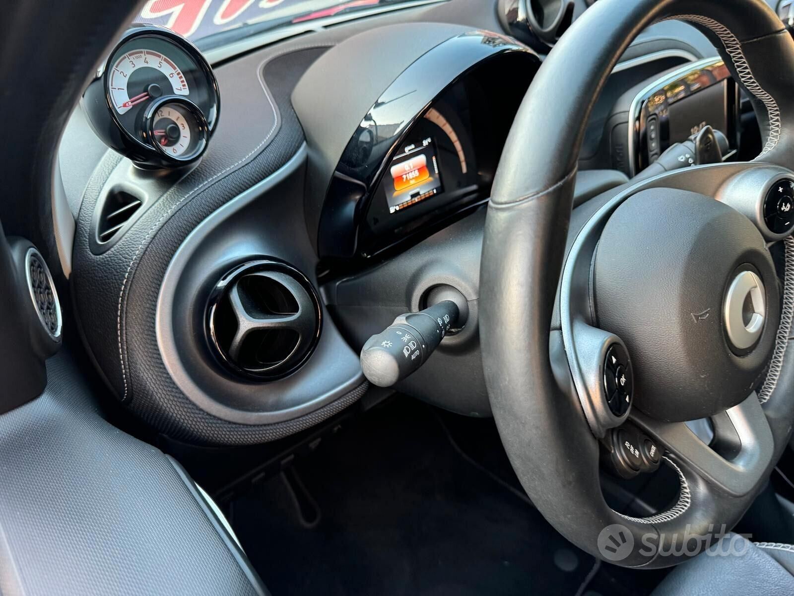SMART FORFOUR 90 0.9 TURBO TWINAMIC BRABUS STYLE