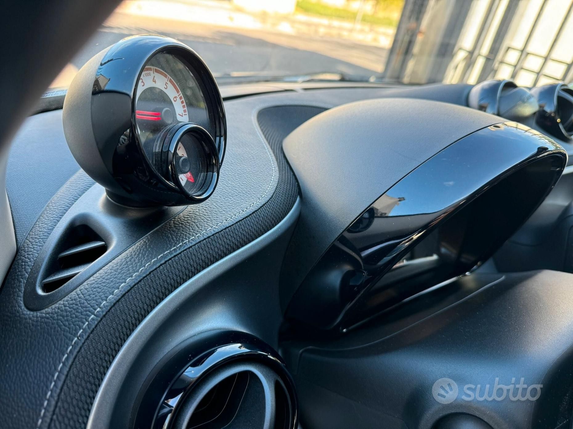 SMART FORFOUR 90 0.9 TURBO TWINAMIC BRABUS STYLE 2